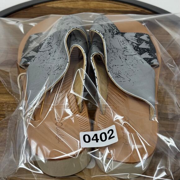 Olukai Ohohi Leather Slide Wedge Sandals Black/Silver Women's 9 NWT - Picture 10 of 10
